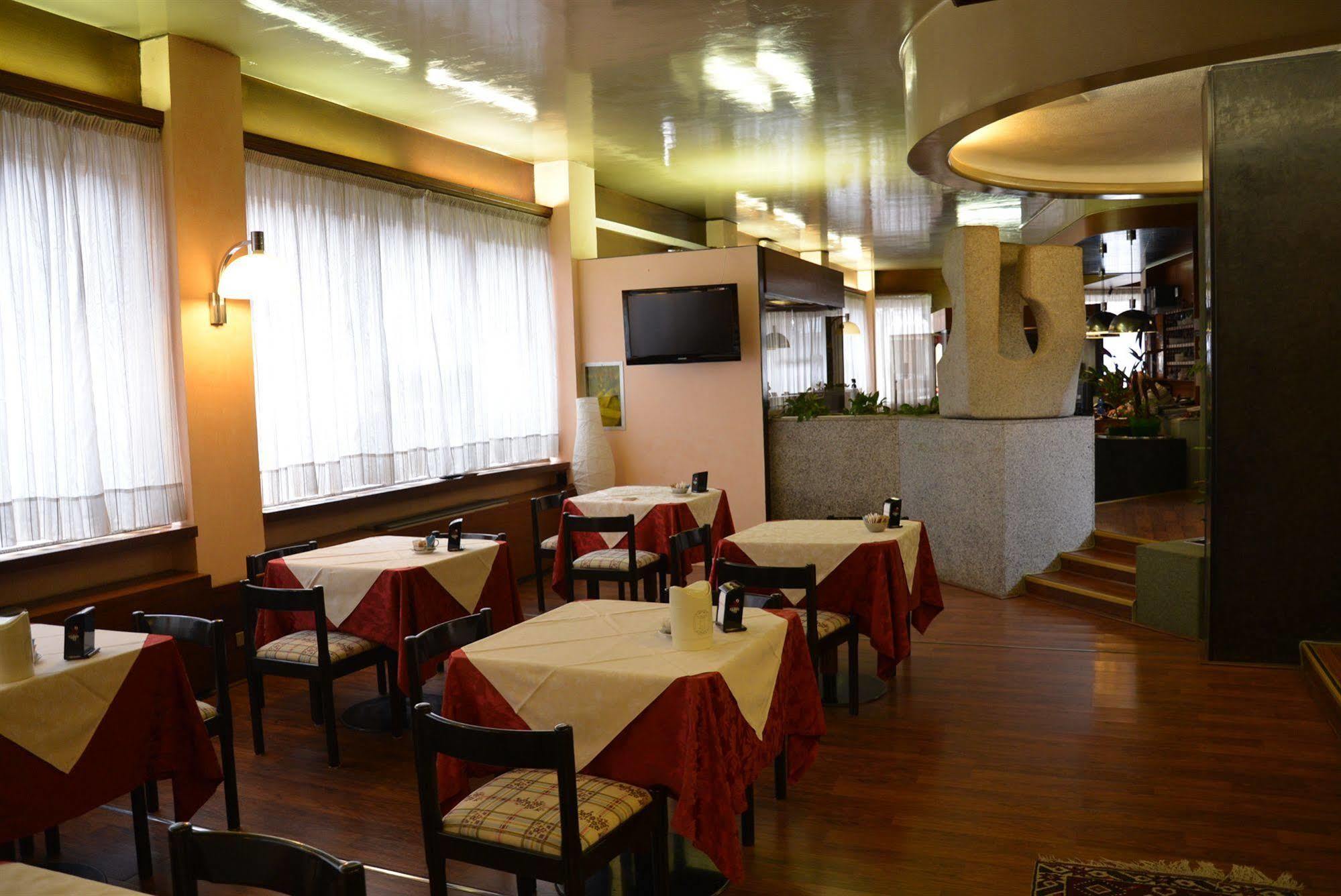 Hotel Salieri Legnago Dış mekan fotoğraf
