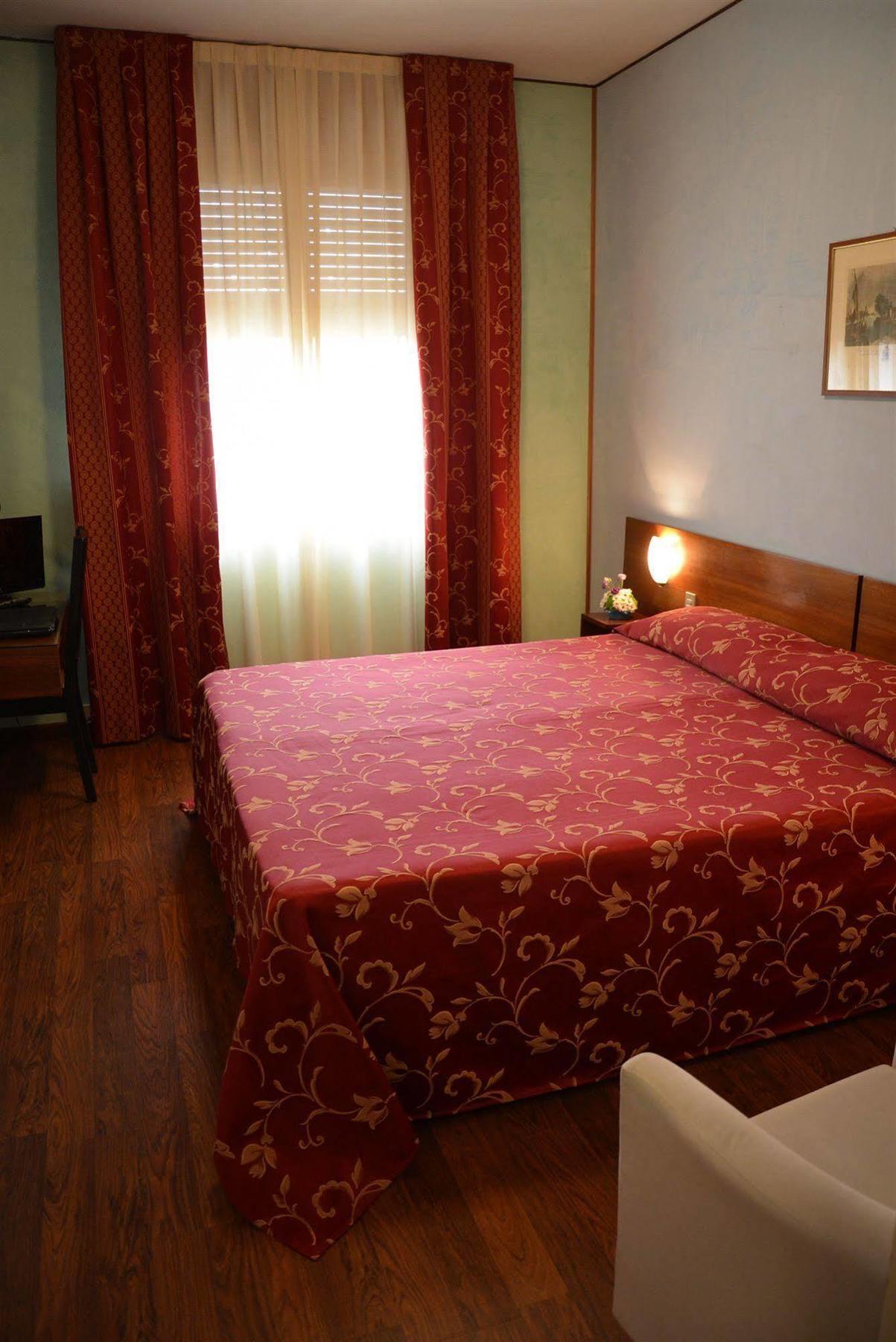 Hotel Salieri Legnago Dış mekan fotoğraf