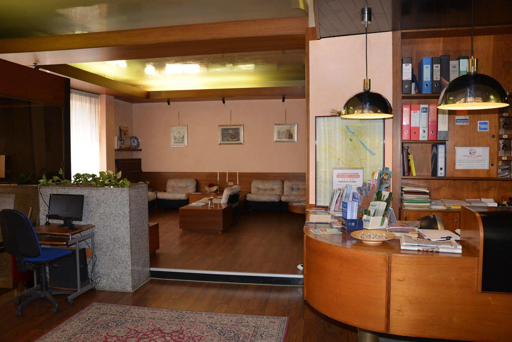 Hotel Salieri Legnago Dış mekan fotoğraf